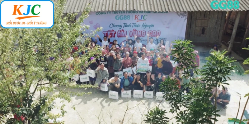 Lan toả yêu thương trong hành trình nghĩa tình cao nguyên đá